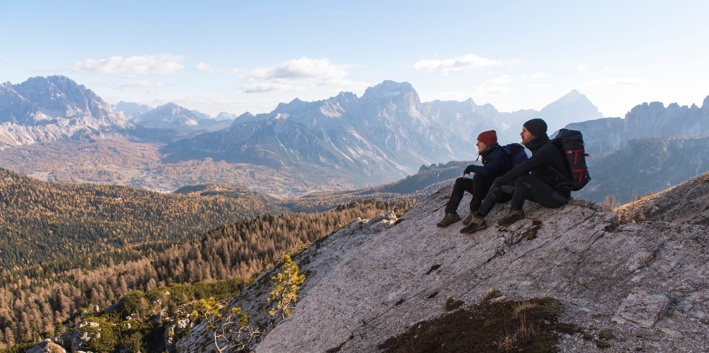 Fjern explorers taking a break on top of a ridge in the Dolomites