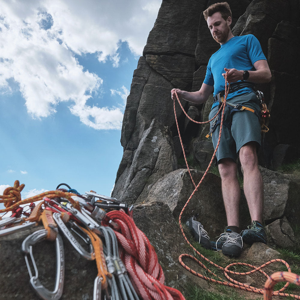 Fjern - Mens Klatring Softshell Shorts (Pine) | Our Klatring Shorts are designed for the avid hiker and adventurer